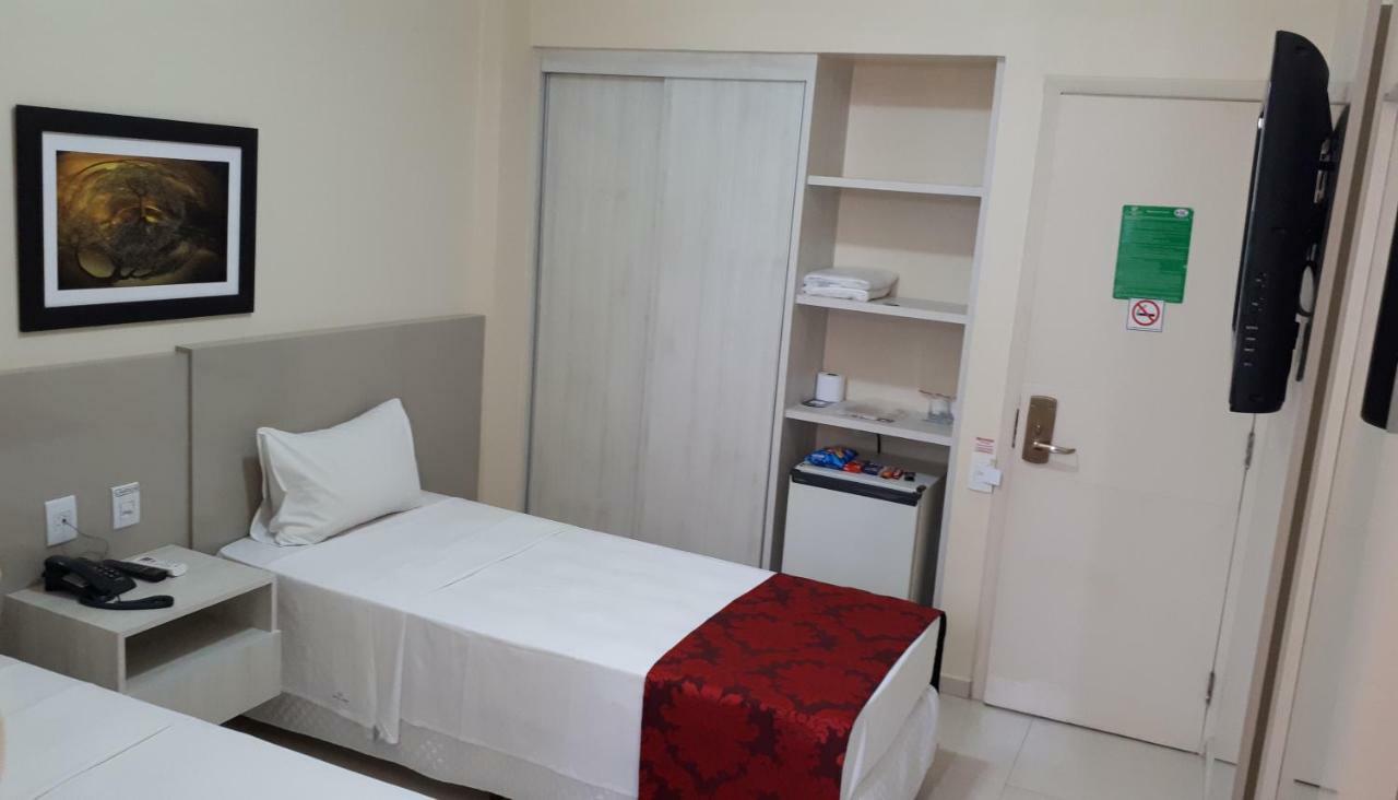 Center Patos Hotel Patos de Minas Zewnętrze zdjęcie
