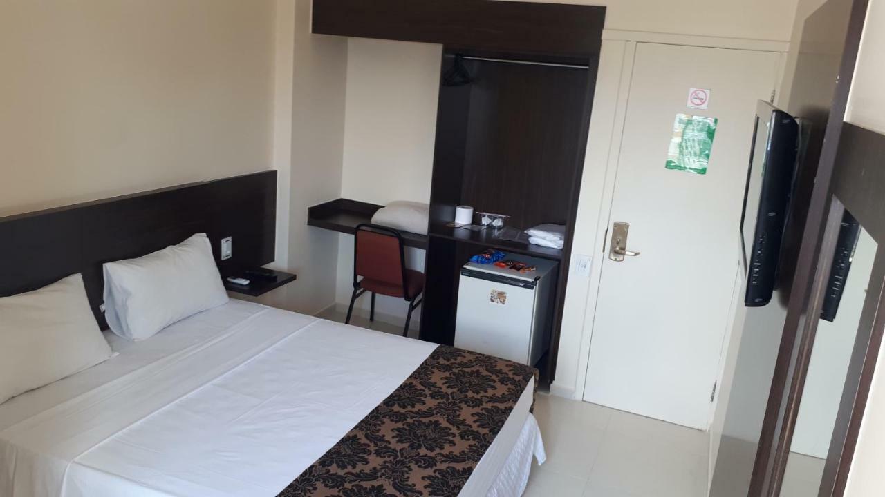 Center Patos Hotel Patos de Minas Zewnętrze zdjęcie